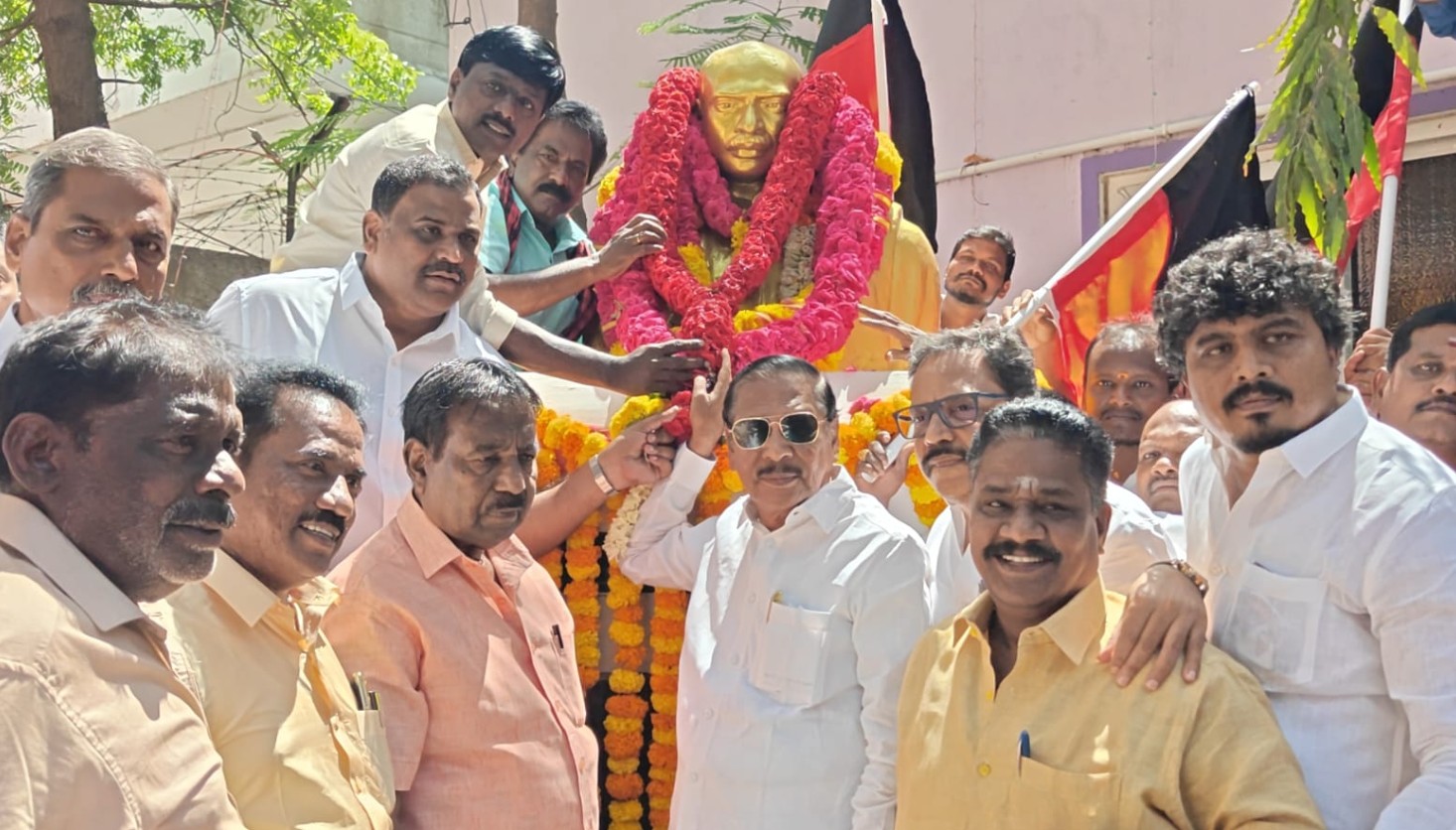 makkalvudagam