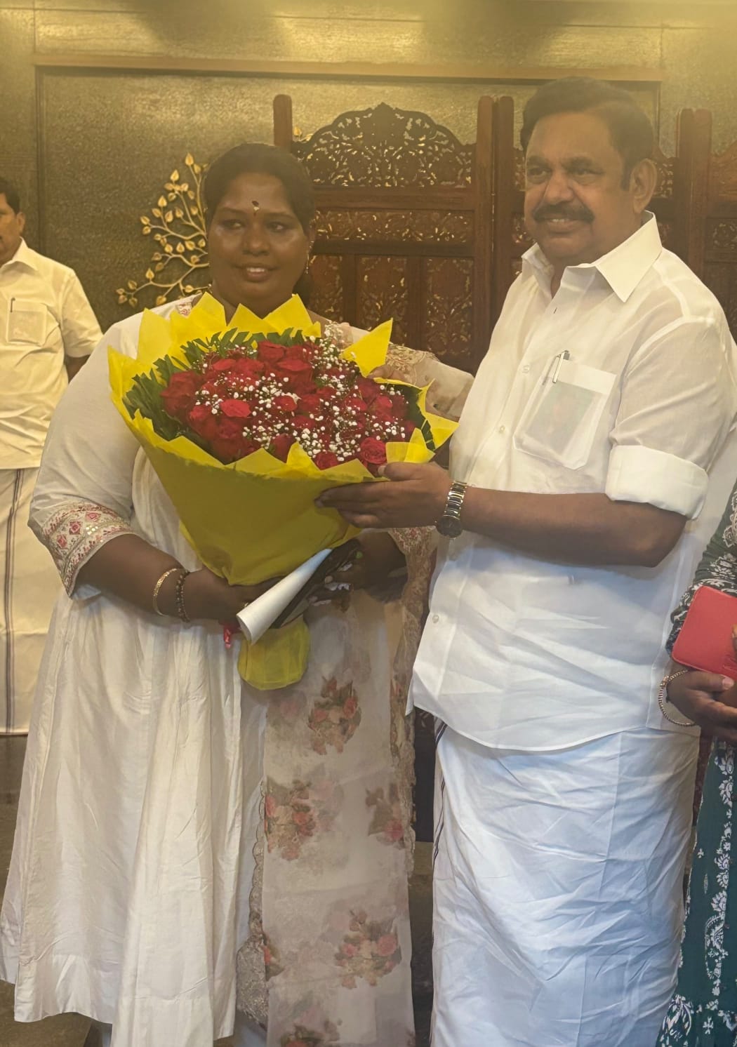 makkalvudagam