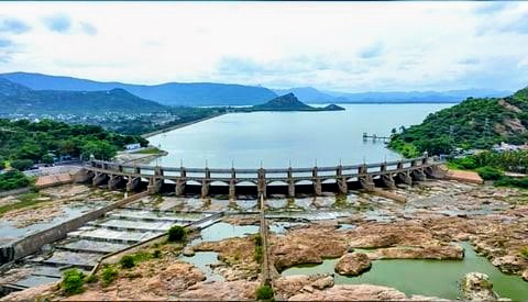 makkalvudagam